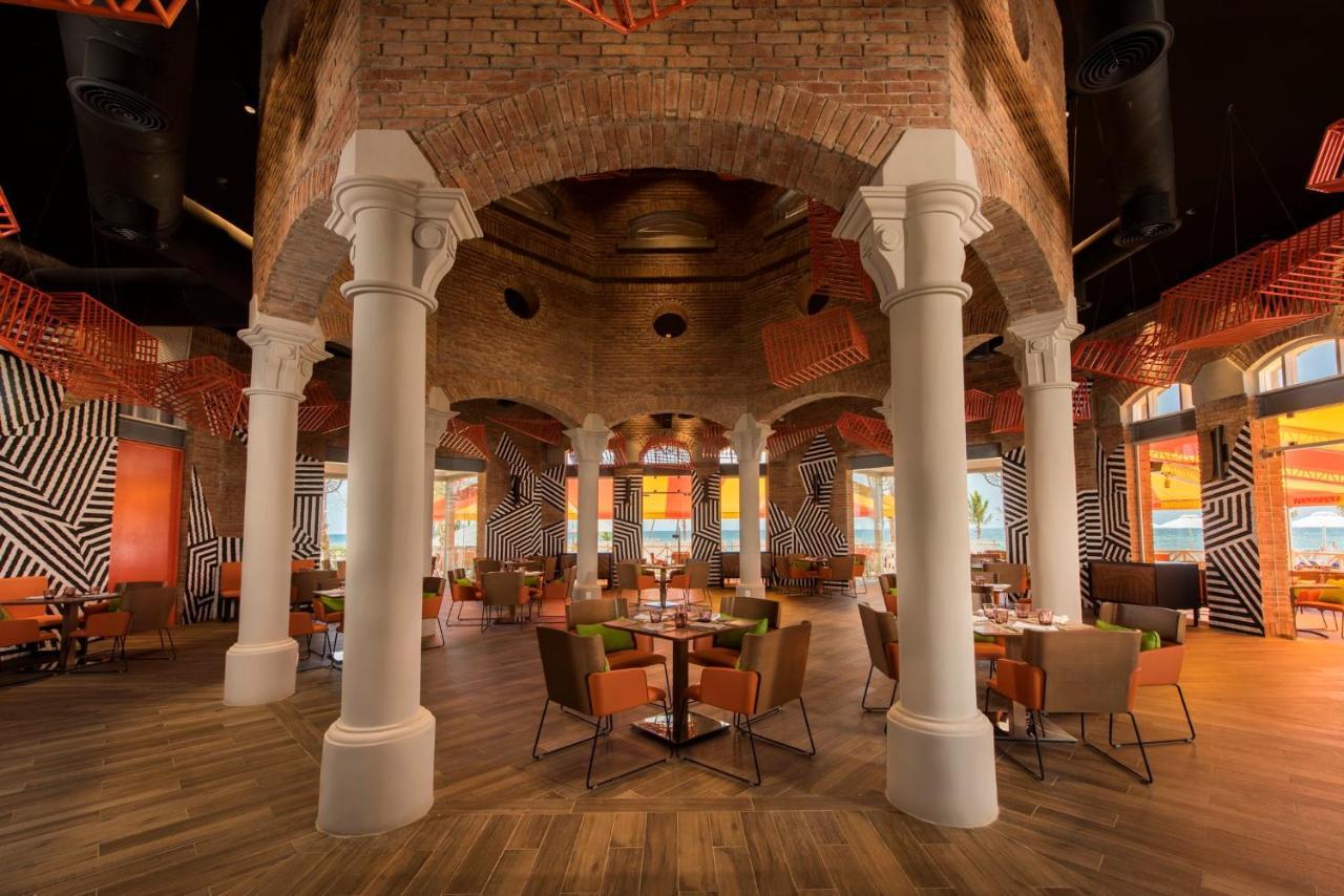 Nickelodeon Hotels & Resorts Punta Cana Exteriér fotografie The interior of the restaurant