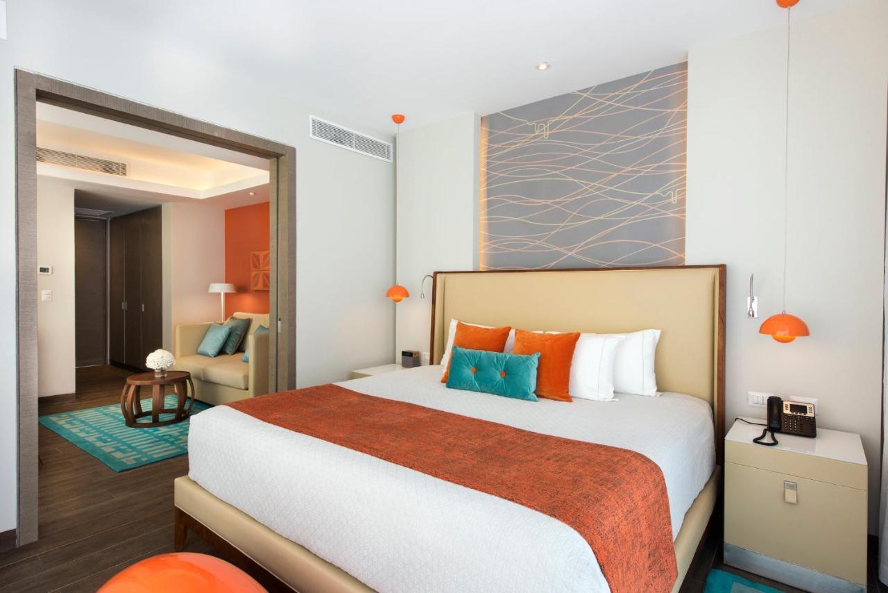 Nickelodeon Hotels & Resorts Punta Cana Exteriér fotografie A bedroom at the hotel