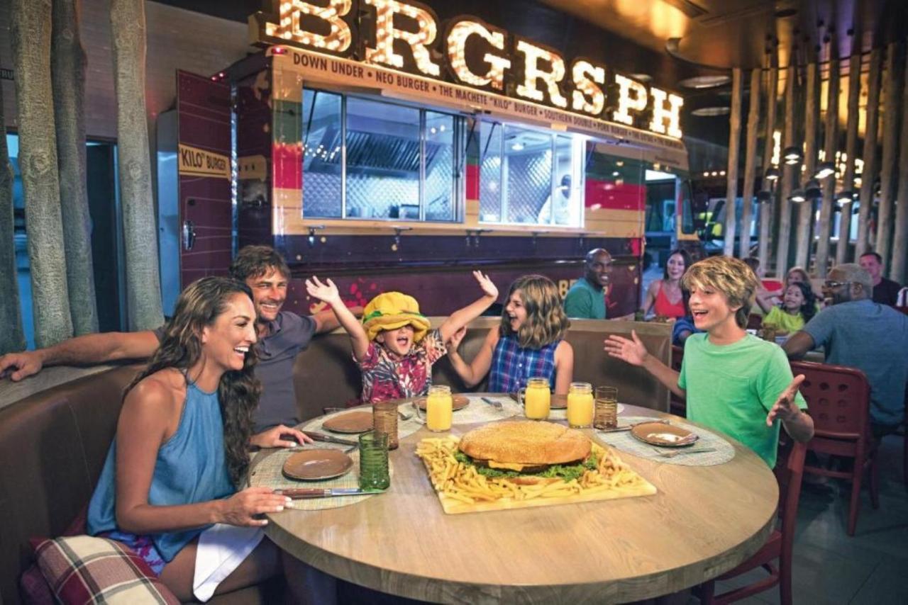 Nickelodeon Hotels & Resorts Punta Cana Exteriér fotografie Burger King restaurant
