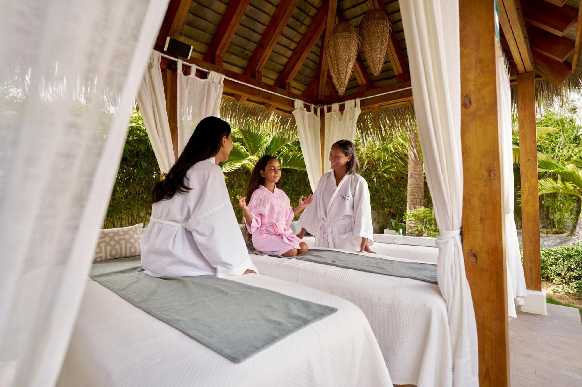Nickelodeon Hotels & Resorts Punta Cana Exteriér fotografie Spa at the Taj Bengal